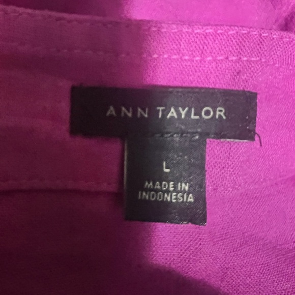 Ann Taylor Pink Sleeveless Buttoned Tank Top - Picture 7 of 8
